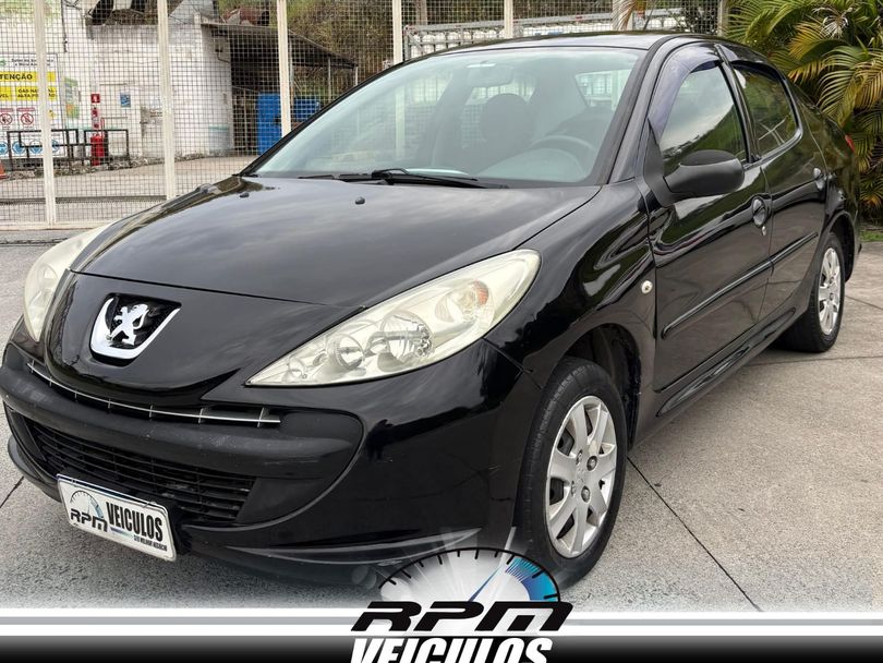 Peugeot 207 Sedan Passion XR 1.4 Flex 8V 4p