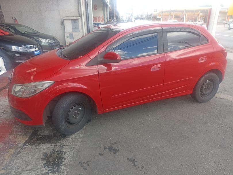 Chevrolet ONIX HATCH LT 1.0 8V FlexPower 5p Mec.