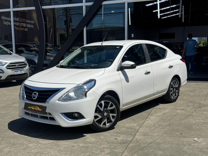 Nissan VERSA SL 1.6 16V FlexStart 4p Mec.