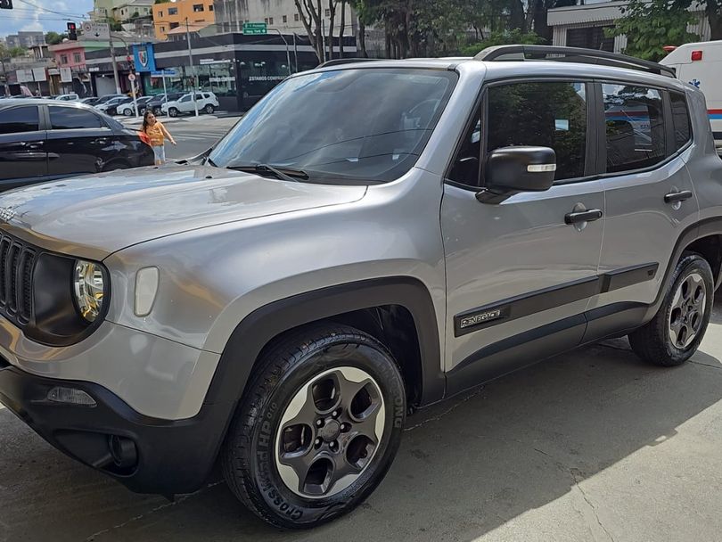 Jeep Renegade 1.8 4x2 Flex 16V Aut.