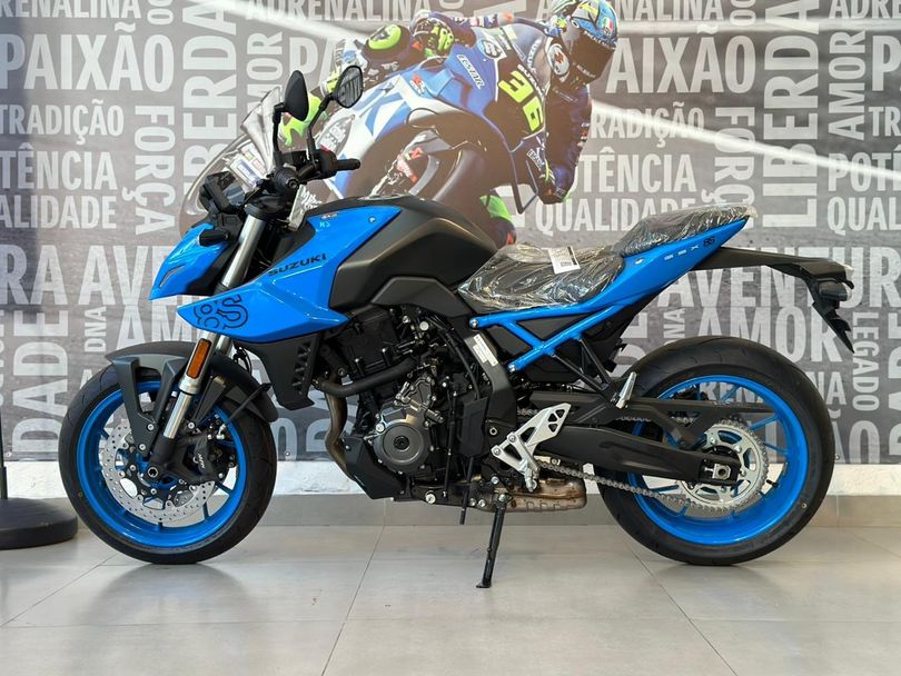 SUZUKI GSX-8S
