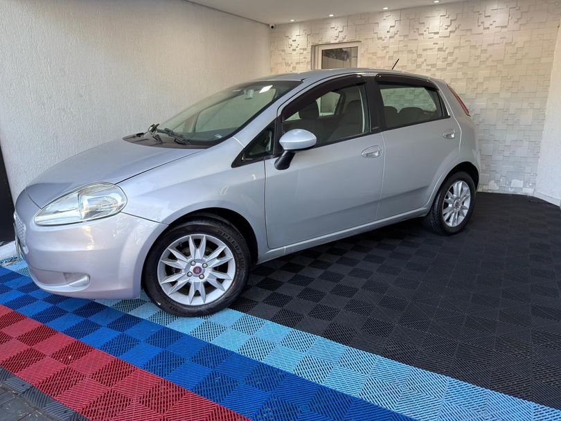 Fiat Punto ESSENCE 1.6 Flex 16V 5p