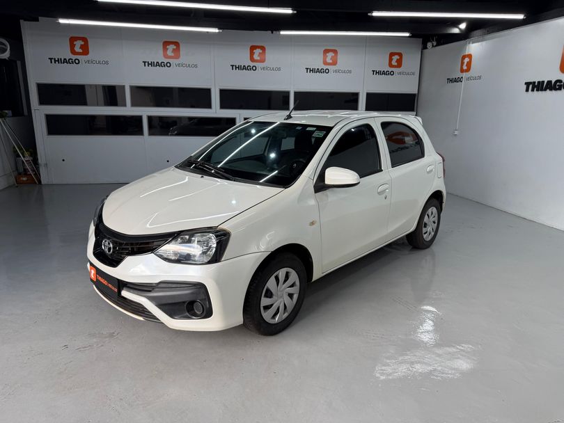 Toyota ETIOS X 1.3 Flex 16V 5p Aut.