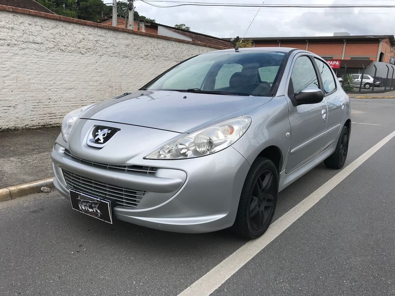 Peugeot 207 XR 1.4 Flex 8V 5p