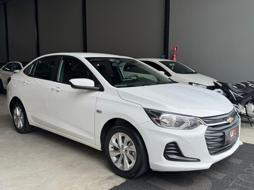 Chevrolet ONIX SEDAN Plus LT 1.0 12V Flex 4p Mec.