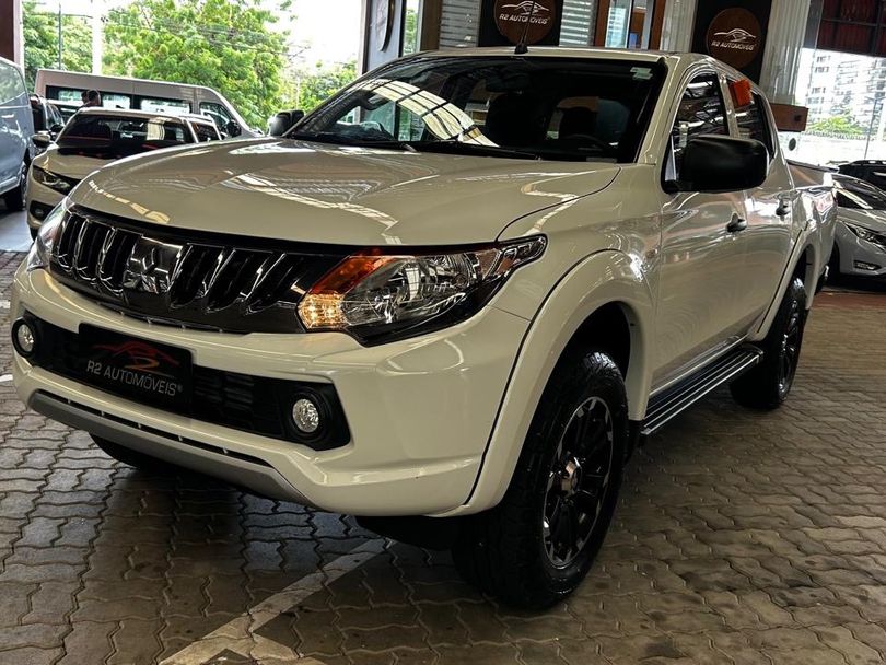 Mitsubishi L200 Triton Sport GLS 2.4 CD Diesel Aut.