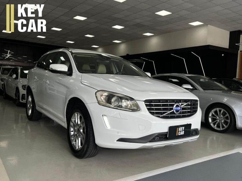 Volvo XC 60 2.0 T5  5p