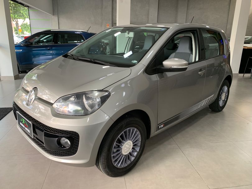 VolksWagen up! move 1.0 TSI Total Flex 12V 5p