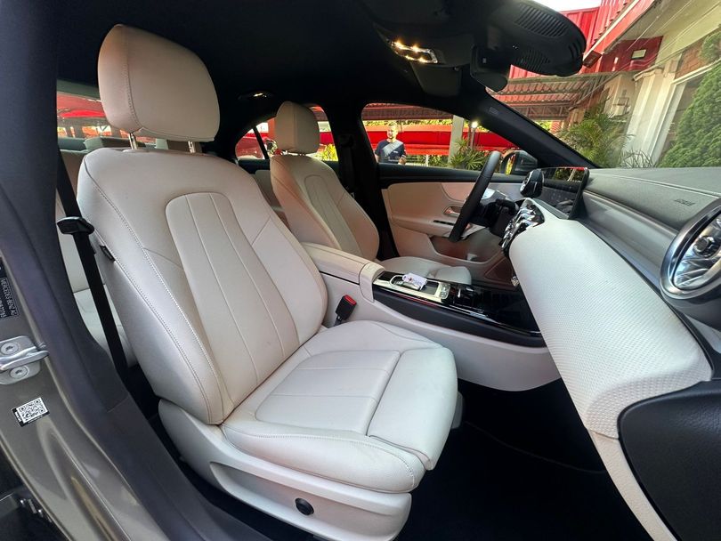 Mercedes CLA-200 Progressive 1.3 TB 16V Aut.(Híb)