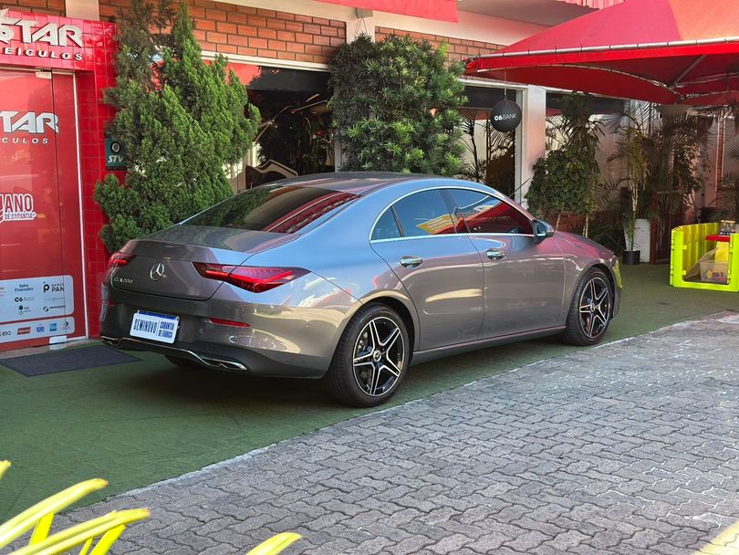 Mercedes CLA-200 Progressive 1.3 TB 16V Aut.(Híb)