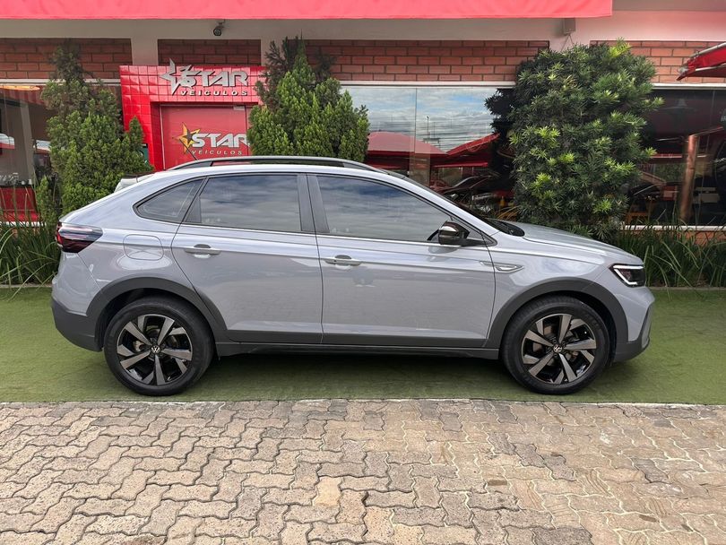 VolksWagen Nivus Highline 1.0 200 TSI Flex Aut.