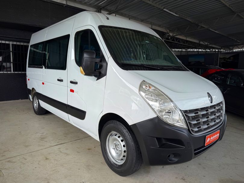 Renault Master 2.3 dCi STD Médio Esco. 20L Dies.