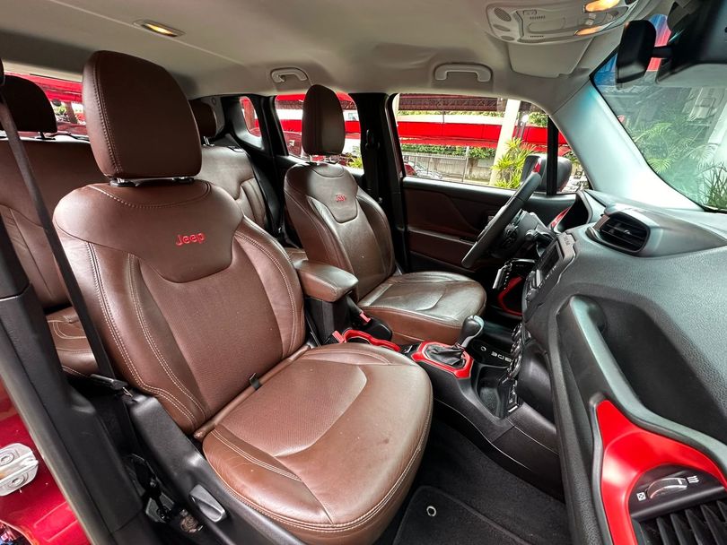 Jeep Renegade Trailhawk 2.0 4x4 TB Diesel Aut