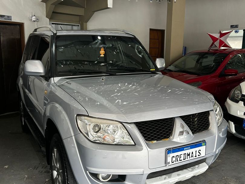 Mitsubishi Pajero TR4 2.0/ 2.0 Flex 16V 4x4 Aut.