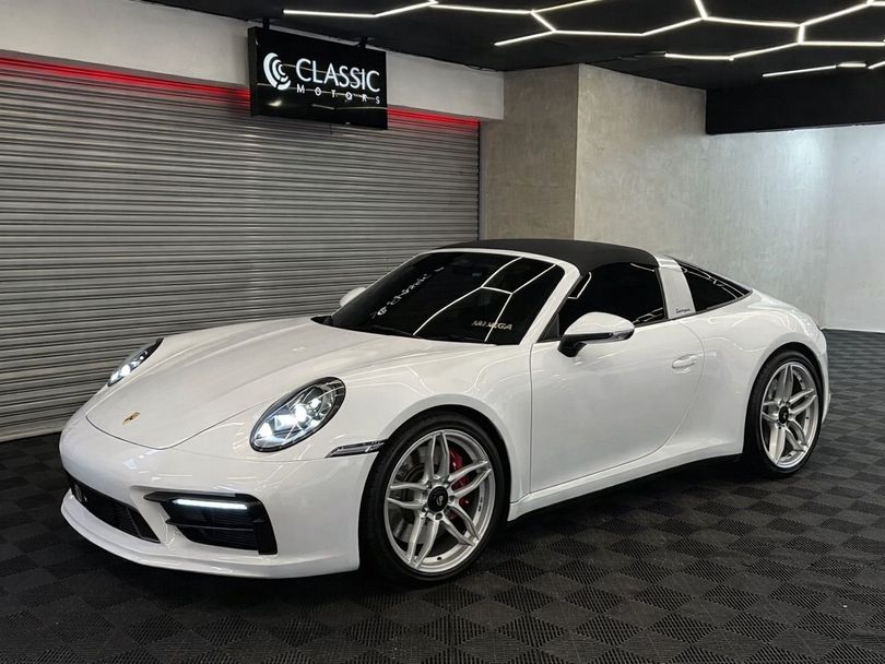 Porsche 911 Targa 4 GTS 3.0