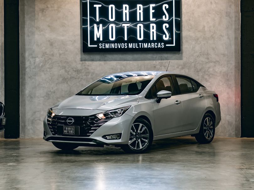 Nissan VERSA Advance 1.6 16V Flex Aut.