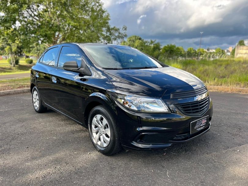 Chevrolet ONIX HATCH Joy 1.0 8V Flex 5p Mec.