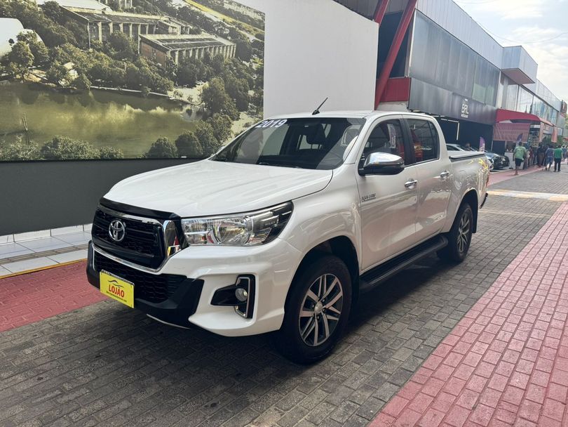 Toyota Hilux CD SRV 4x4 2.8 TDI Diesel Aut.