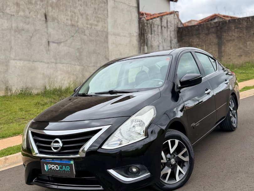 Nissan VERSA UNIQUE 1.6 16V Flex 4p Mec.