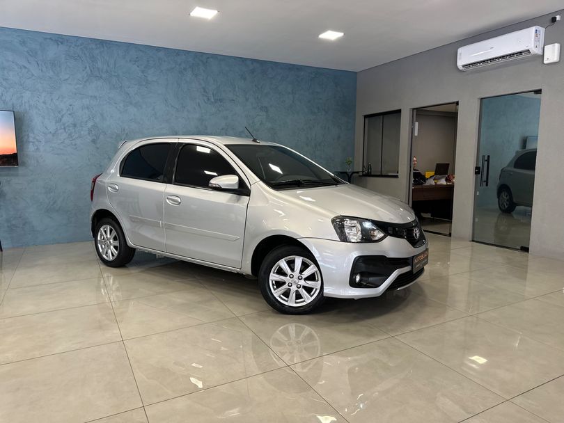 Toyota ETIOS X Plus 1.5 Flex 16V 5p Aut.