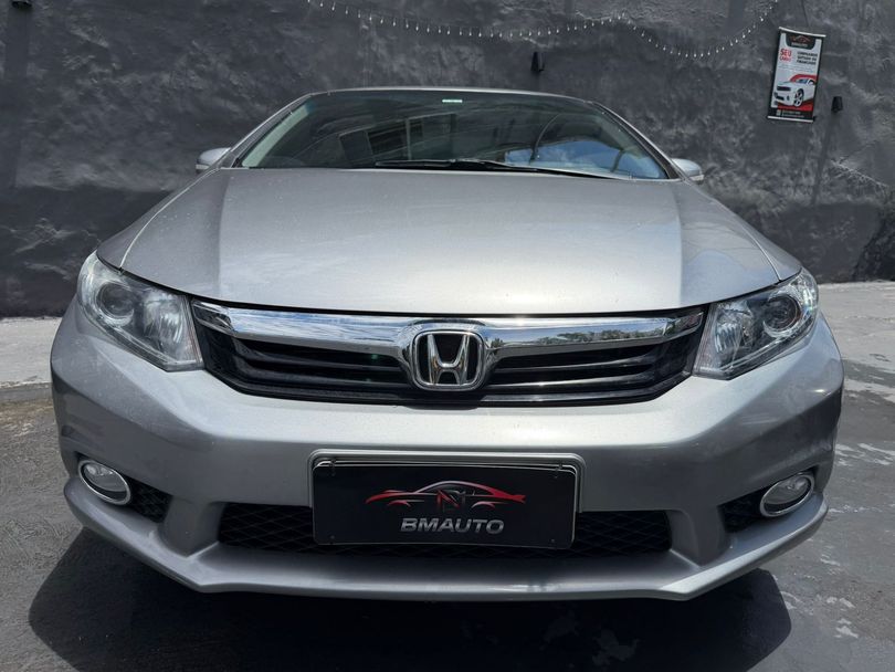 Honda Civic Sedan LXR 2.0 Flexone 16V Aut. 4p