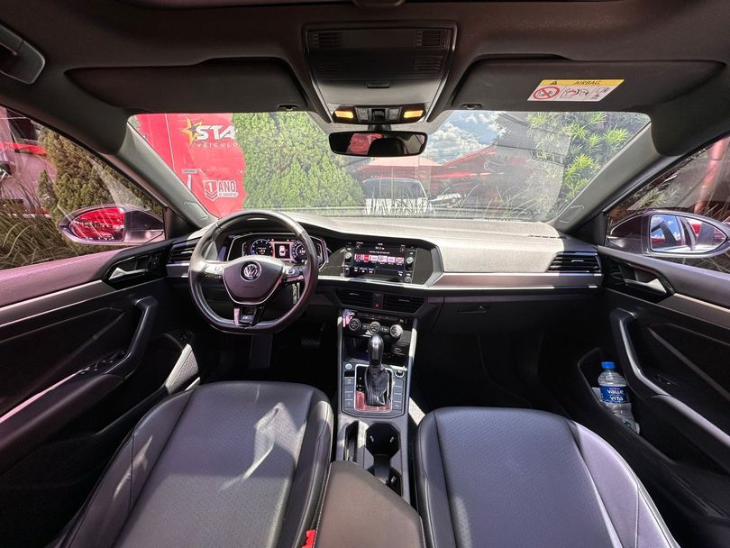 VolksWagen JETTA R-Line 250 TSI 1.4 Flex 16V Aut.