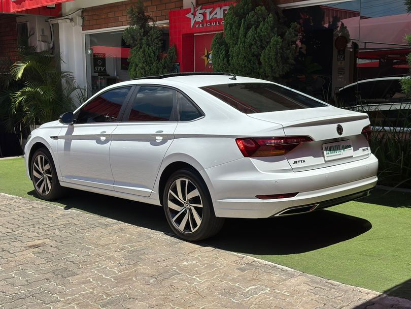 VolksWagen JETTA R-Line 250 TSI 1.4 Flex 16V Aut.