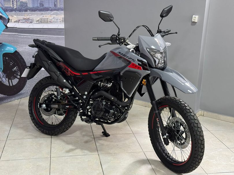 SHINERAY Cinza Nardo - 2026 / 175cc / 6 Marchas / Injeção Eletrônica / 17cv