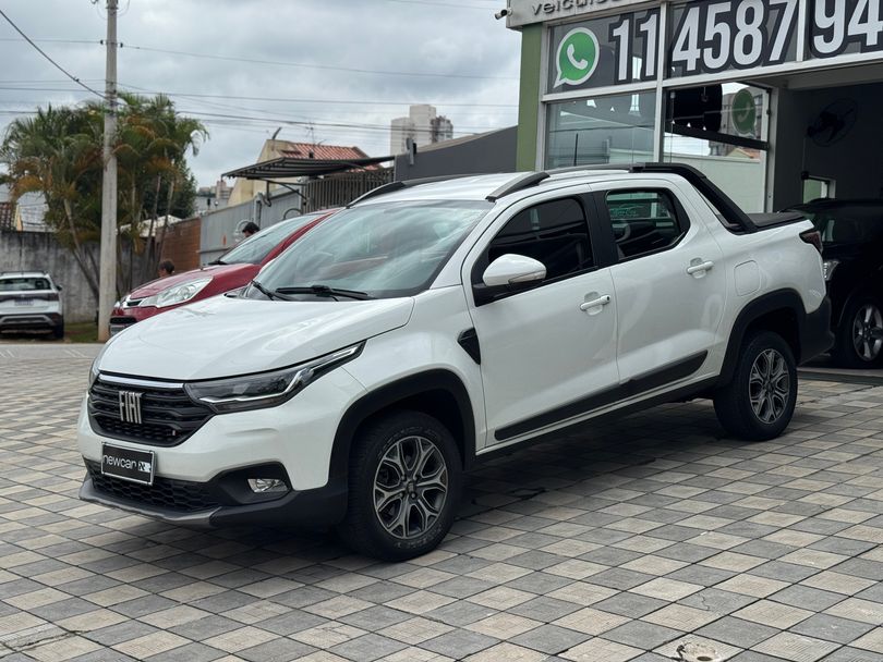 Fiat Strada Volcano 1.3 Flex 8V CD