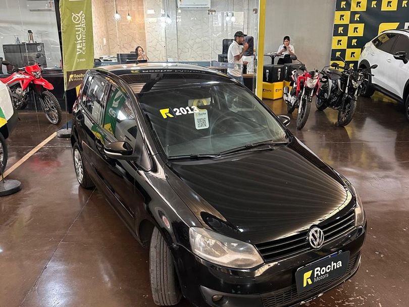 VolksWagen Fox 1.6 Mi Total Flex 8V 5p