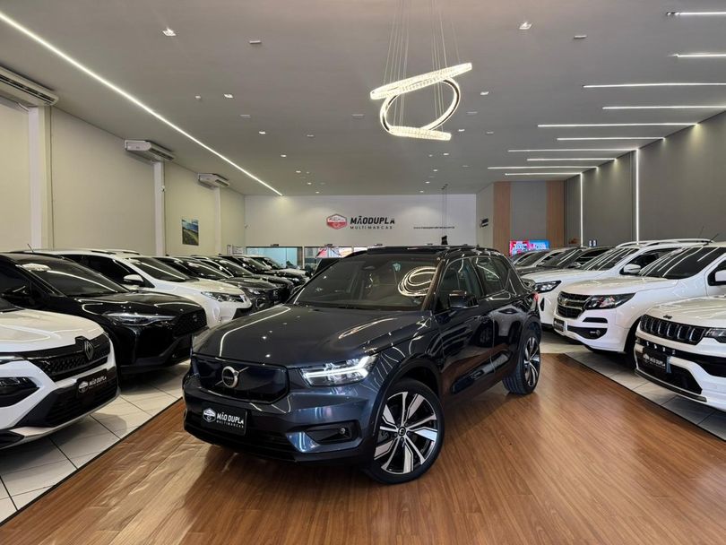 Volvo XC 40 Pure (Elétrico)