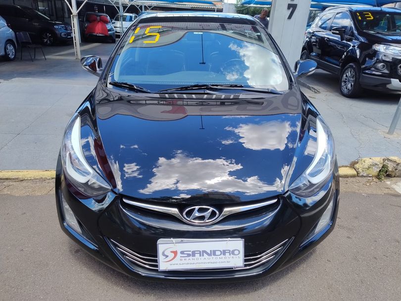 Hyundai Elantra GLS 2.0 16V Flex Aut.