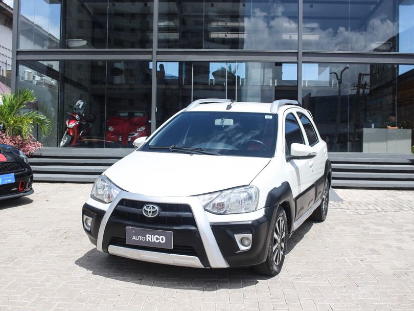 Toyota ETIOS CROSS 1.5 Flex 16V 5p Aut.