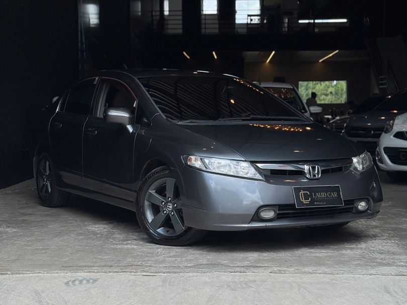 Honda Civic Sedan LXS 1.8/1.8 Flex 16V Aut. 4p
