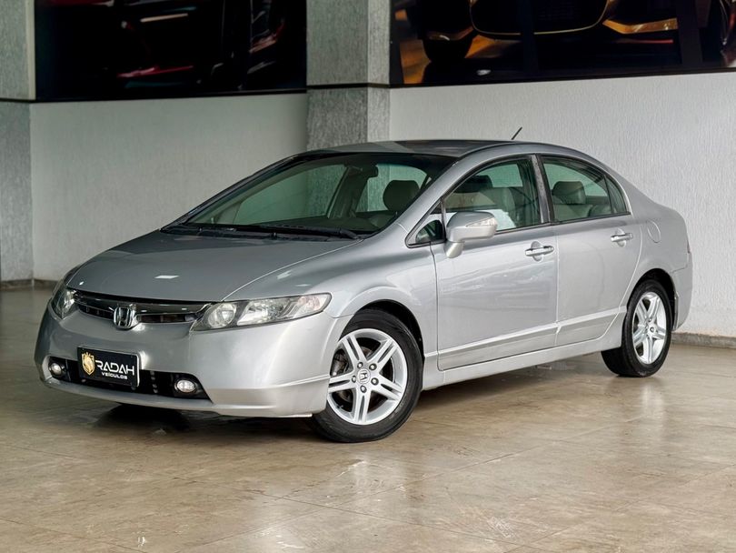 Honda Civic Sedan EXS 1.8/1.8 Flex 16V Aut. 4p