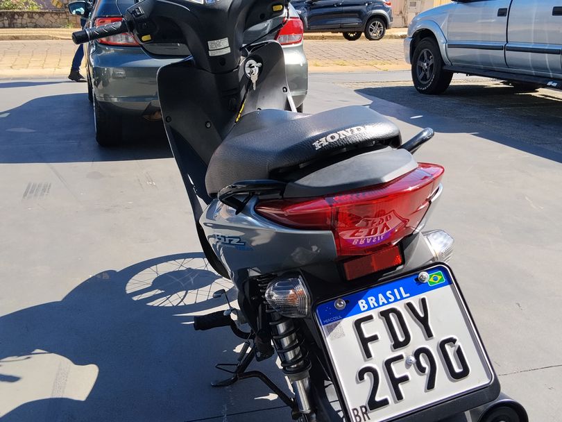 Honda BIZ 125 ES/ 125 ES FLEX