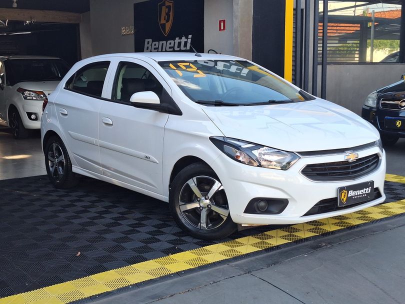 Chevrolet ONIX HATCH LT 1.0 8V FlexPower 5p Mec.
