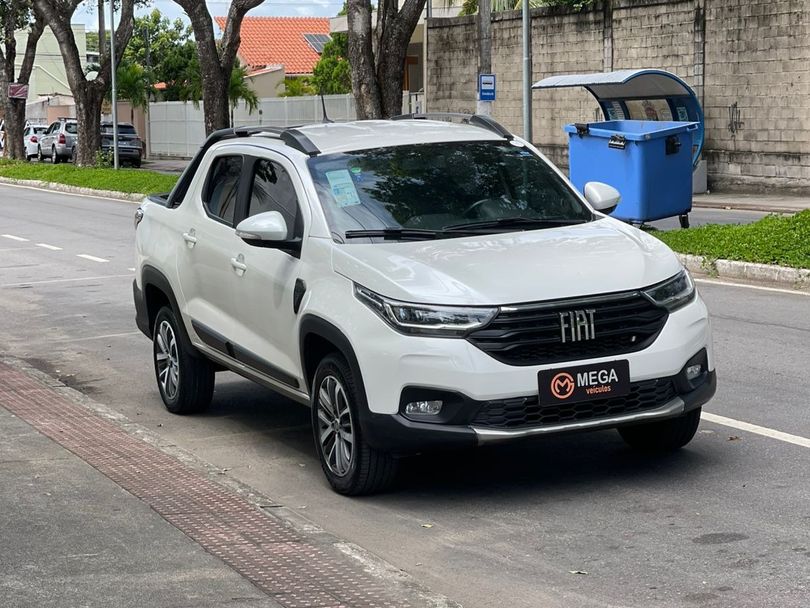 Fiat Strada Volcano 1.3 Flex 8V CD