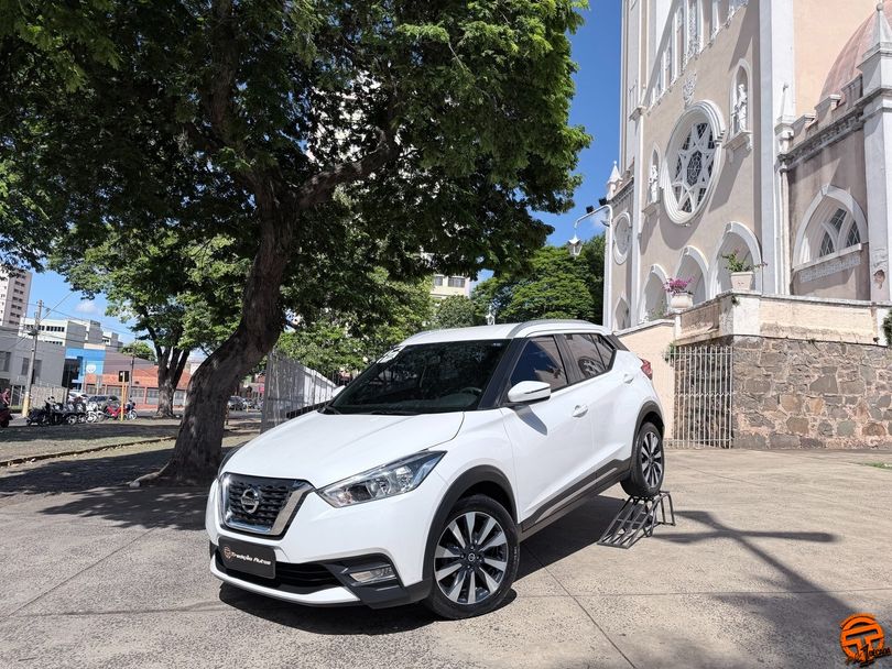 Nissan KICKS SV 1.6 16V FlexStar 5p Aut.
