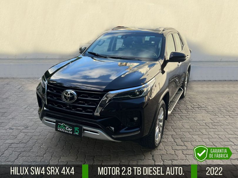 Toyota Hilux SW4 SRX 4x4 2.8 TDI 16V Dies. Aut.