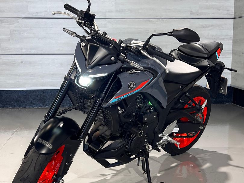 YAMAHA MT-03 321/ABS