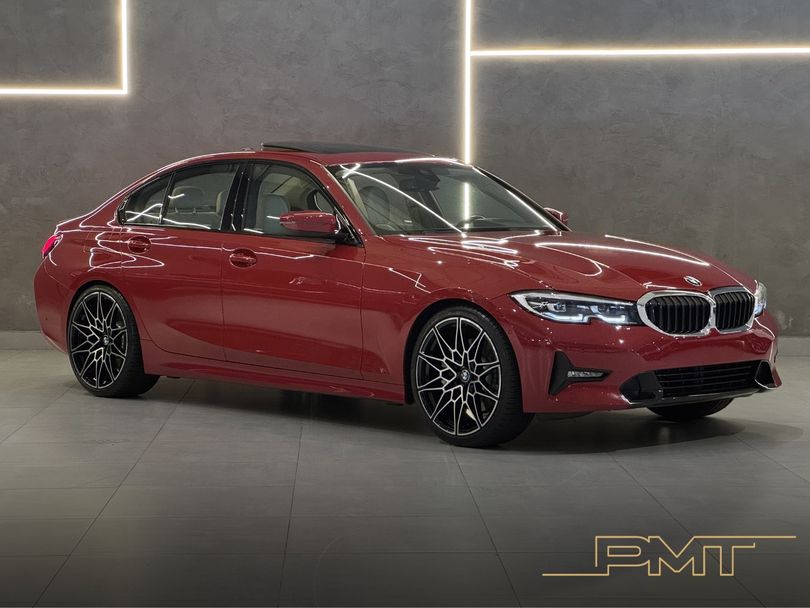 BMW 330i Sport 2.0 TB 16V 4p