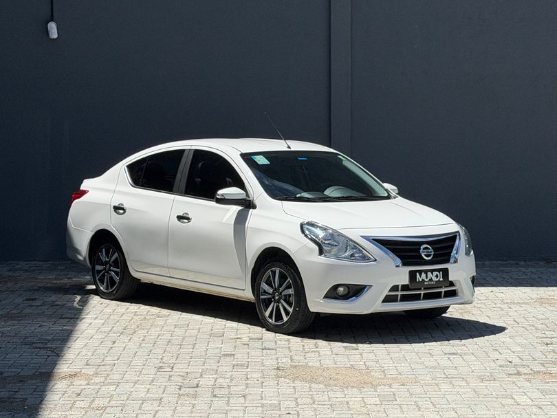 Nissan VERSA SL 1.6 16V FlexStart 4p Mec.