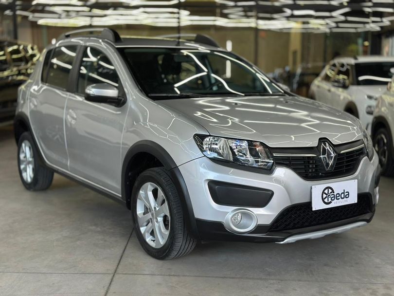 Renault SANDERO STEP. R. CURL Hi-Power 1.6 8V 5p