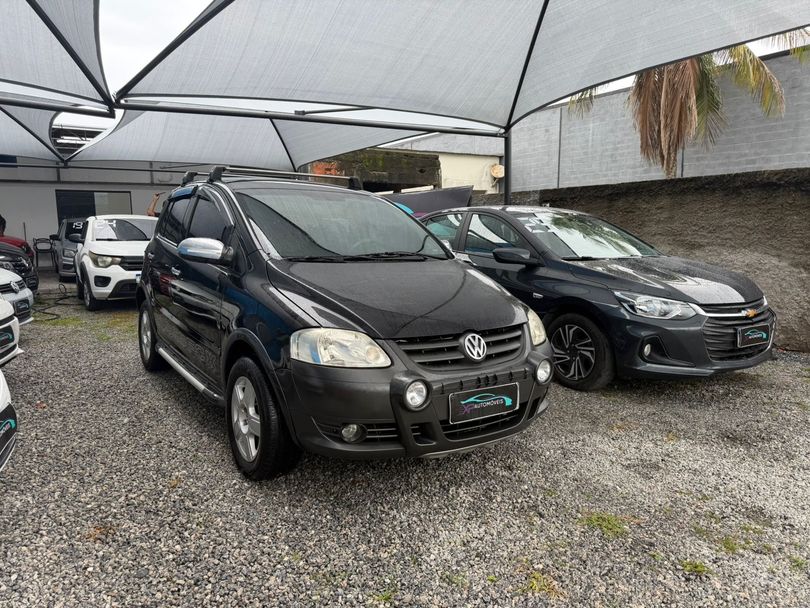 VolksWagen CROSSFOX 1.6 Mi Total Flex 8V 5p