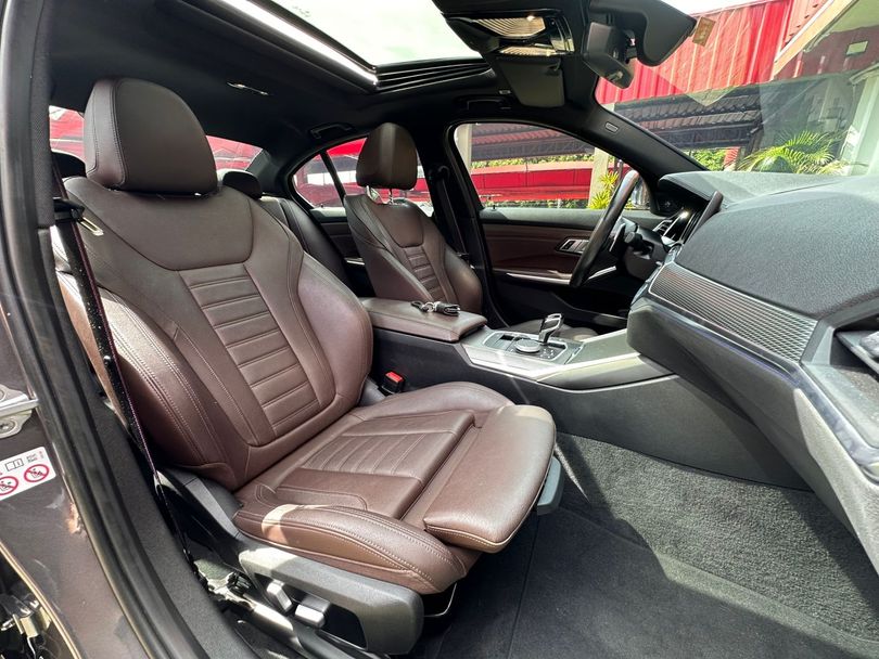 BMW 320iA 2.0 TB M Sport A.Flex/M.Sport 4p