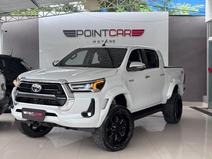 Toyota Hilux CD SRX Plus 4x4 2.8 TDI Die. Aut.