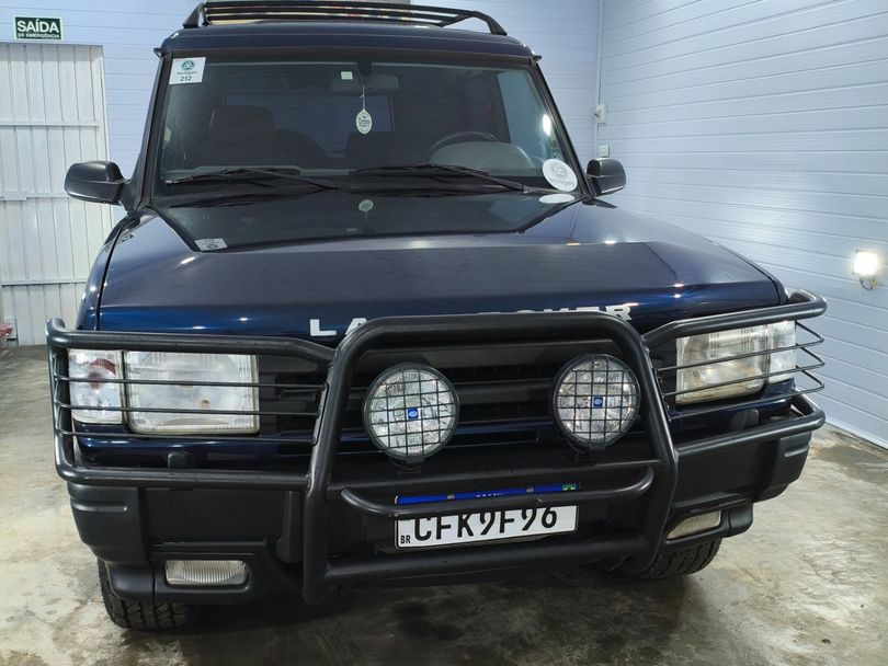 Land Rover Discovery ES 3.9 V8