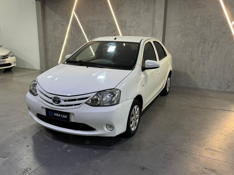 Toyota ETIOS X Sedan 1.5 Flex 16V 4p Mec.