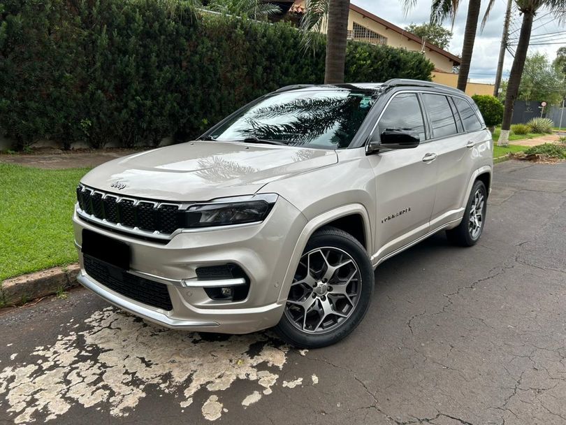 Jeep Commander Overland T270 1.3 TB Flex Aut.